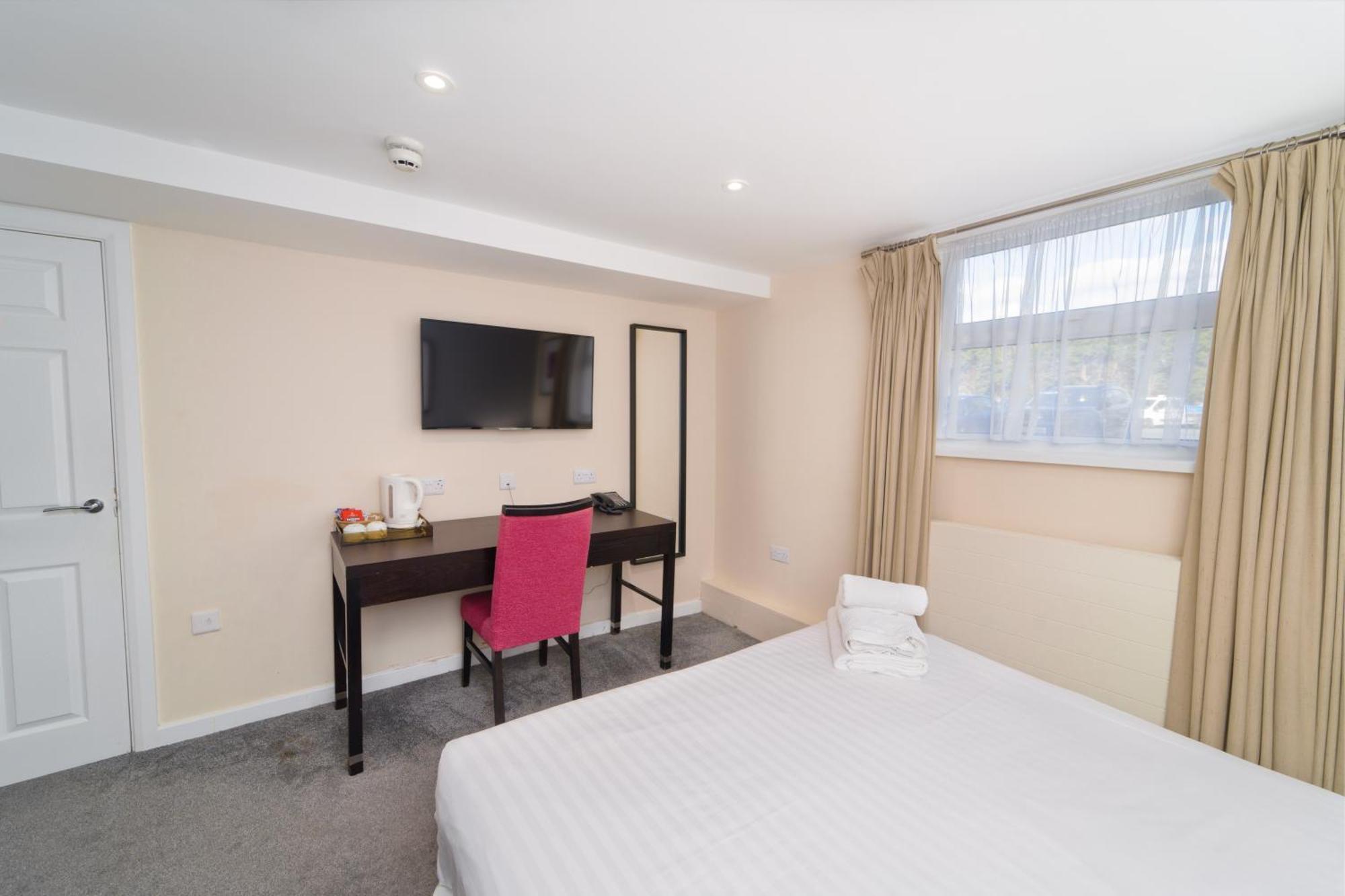 Ivy Bush Royal Hotel By Compass Hospitality Carmarthen Exterior foto