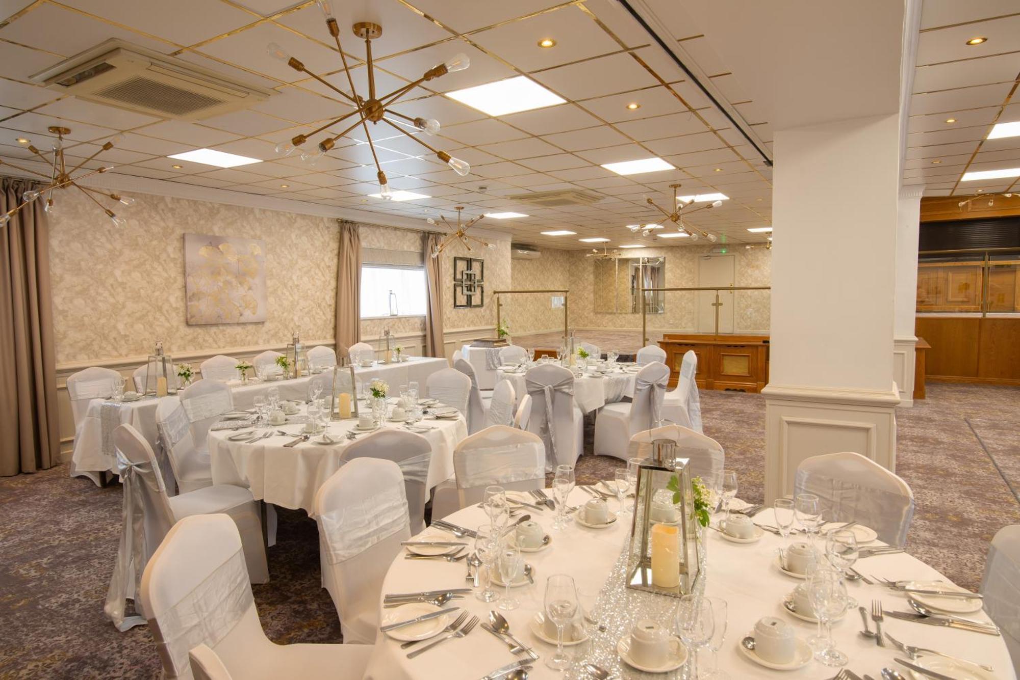 Ivy Bush Royal Hotel By Compass Hospitality Carmarthen Exterior foto