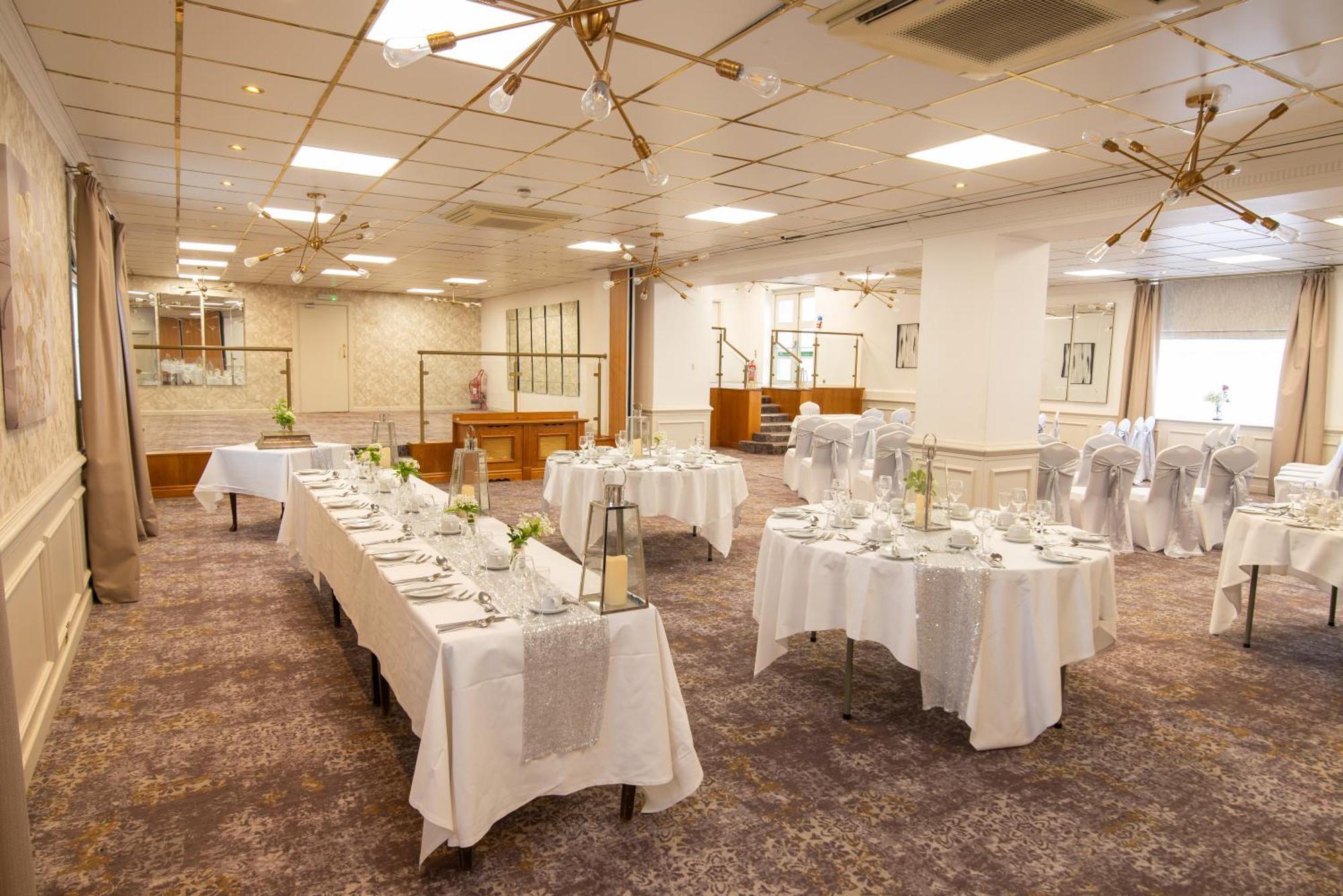 Ivy Bush Royal Hotel By Compass Hospitality Carmarthen Exterior foto